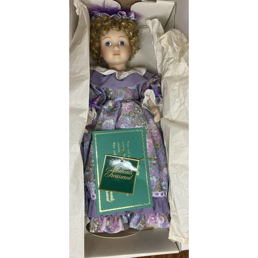 Vintage Moments‎ Treasured Porcelain Doll & Stand with Certificate